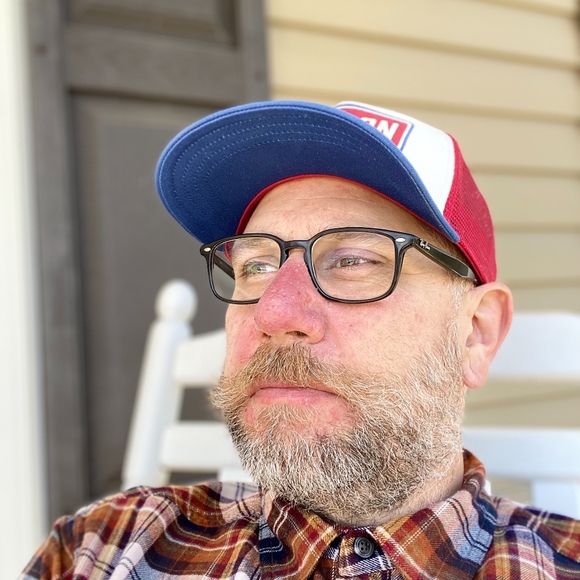 Meet your Posher, Ricky - Picture 1 of 2